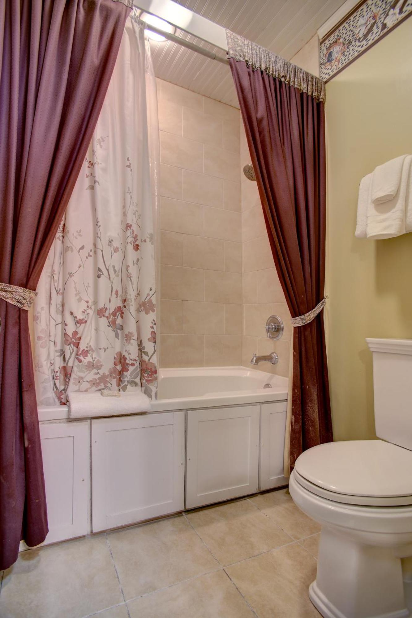 Azalea Inn And Villas Savannah Ngoại thất bức ảnh