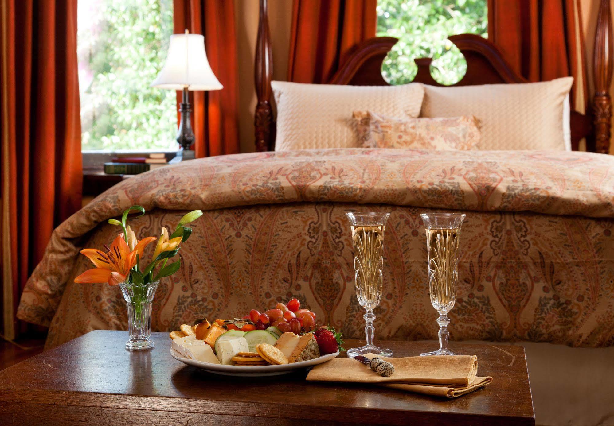 Azalea Inn And Villas Savannah Ngoại thất bức ảnh